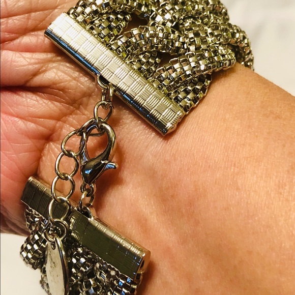 Sold - Picture 4 of 4